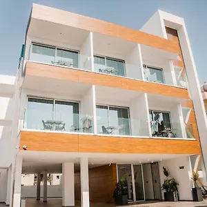 Caramela Luxury Apts Ayía Nápa